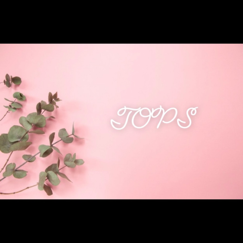 Check out all of the Tops❤️✨